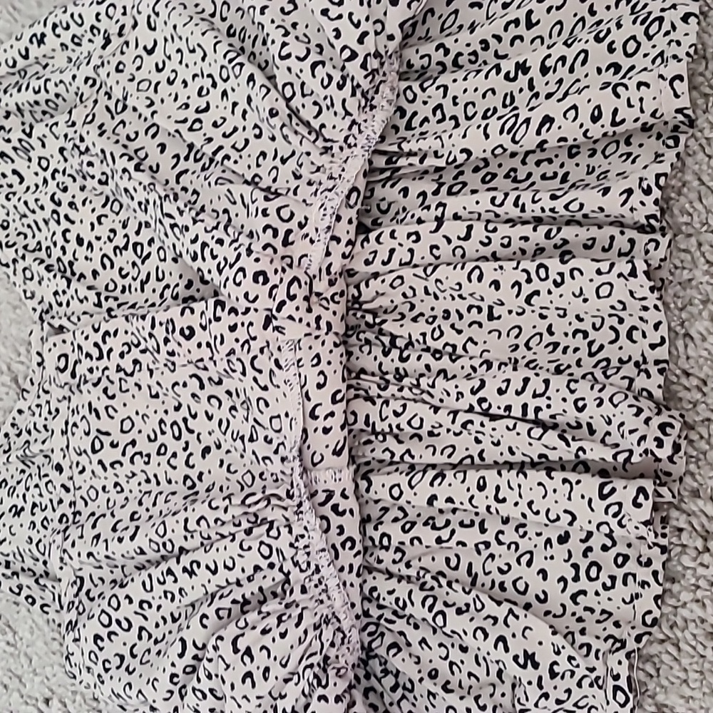 Cheeta print peplum tank - Picture 4 of 6